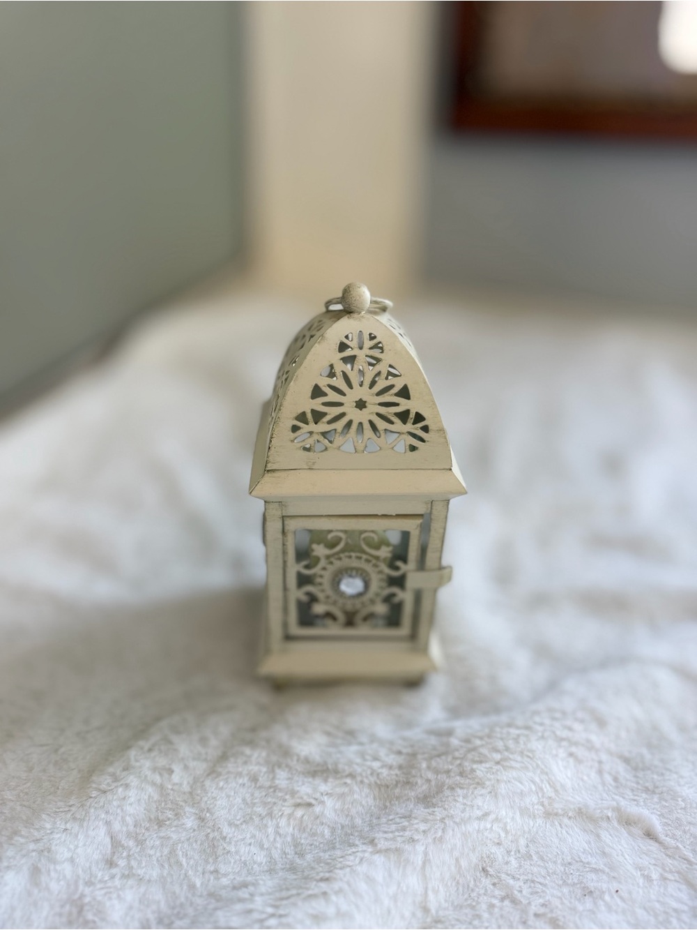 Cream Filigree Metal Lantern with Decorative Glass Accent